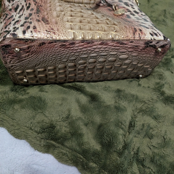 Brahmin Elegant Embossed Shoulder Bag in Cream and Brown - Picture 2 of 10